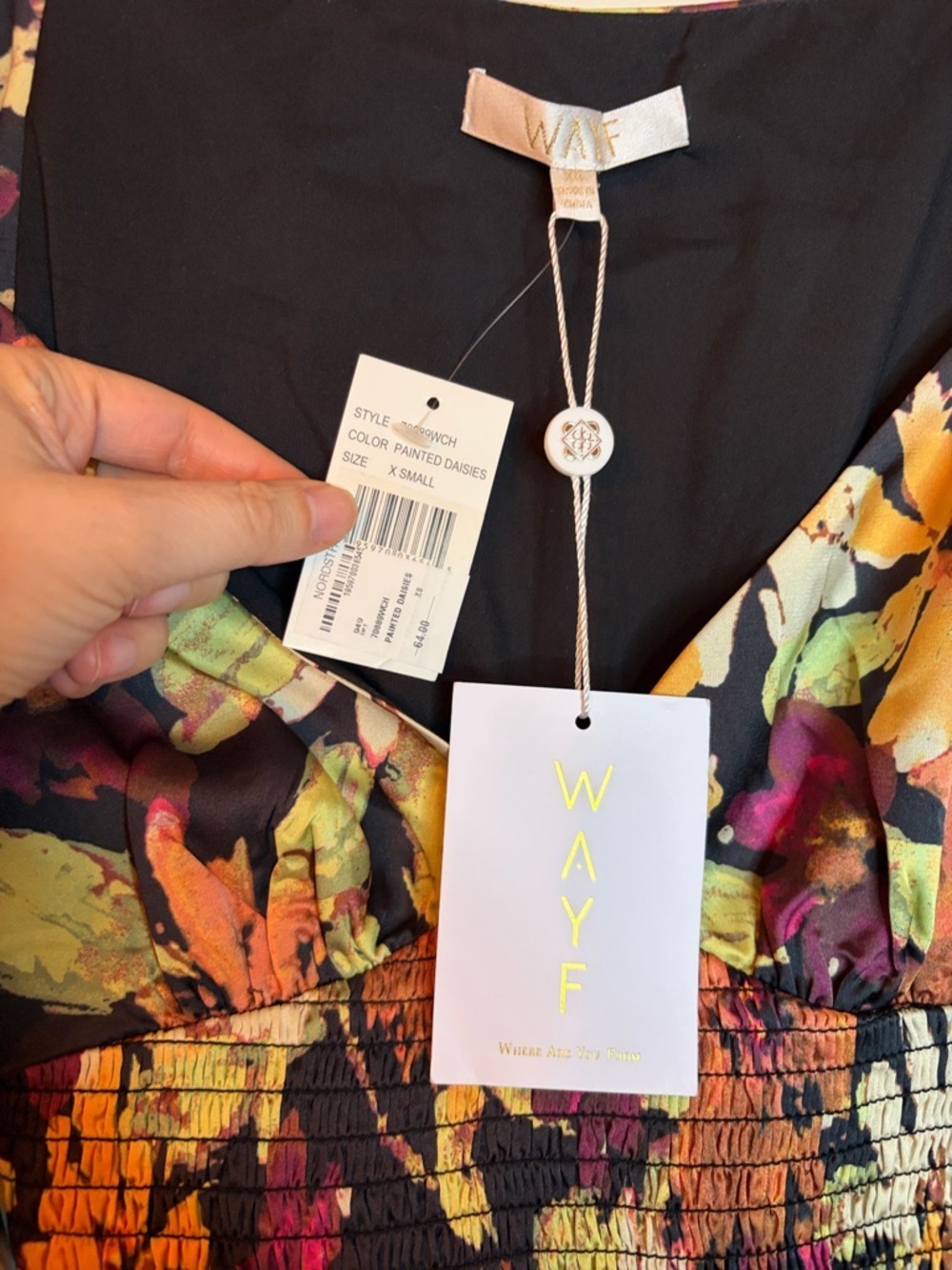 WAYF Floral Smocked Crop Top – XS 🌸✨ NWT - Picture 3 of 5